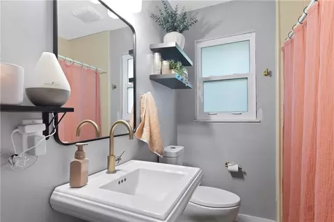 Bath - 8775 24th St, Vero Beach, FL 32966 photo 2 of 2