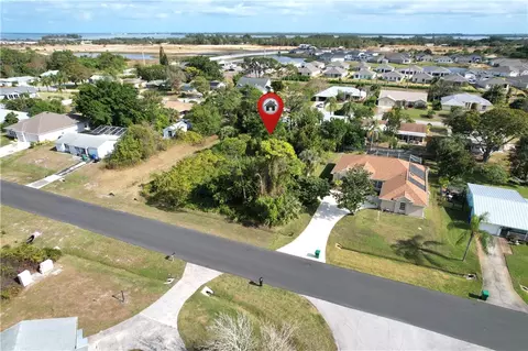 139 S Wimbrow Dr, Sebastian, FL 32958
