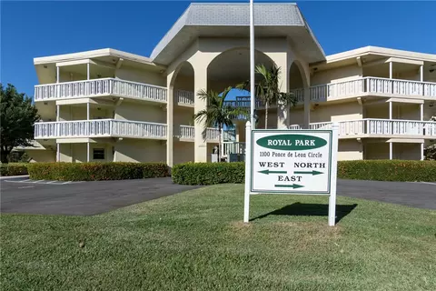 1100 N Ponce De Leon Cir #N203, Vero Beach, FL 32960