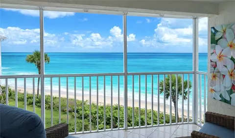 8880 N Sea Oaks Way #302, Vero Beach, FL 32963