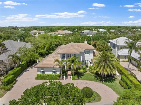 520 Palm Island Ln, Vero Beach, FL 32963