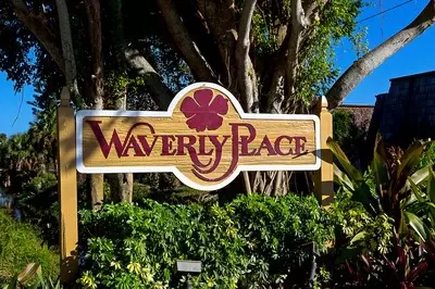 375 S Waverly Pl, Vero Beach, FL 32960