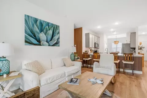 708 Newhall Ter, Sebastian, FL 32958