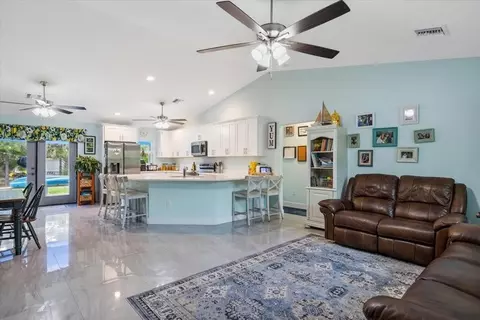 7756 95th Ct, Vero Beach, FL 32967
