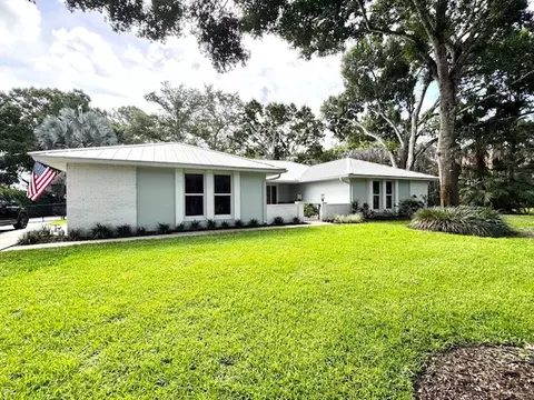 1240 40th Ave SW, Vero Beach, FL 32968