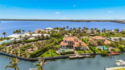 1520 Indian Bay Dr, Vero Beach, FL 32963