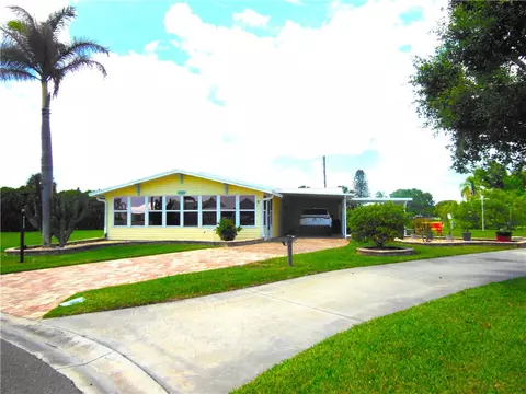 Exterior - 4281 SW 10th Ave, Okeechobee, FL 34974 photo 2 of 9