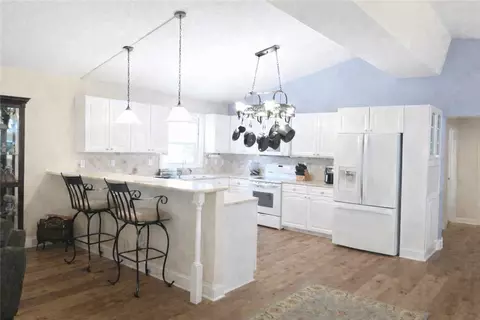 Kitchen - 4281 SW 10th Ave, Okeechobee, FL 34974 photo 1 of 2