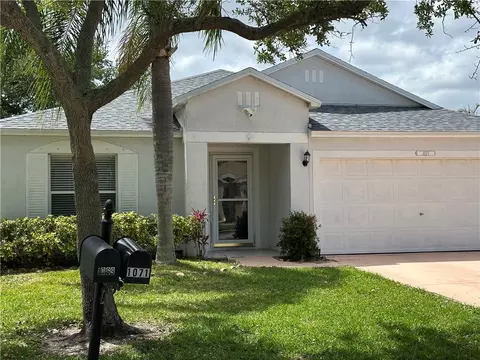 1071 W 13th Sq, Vero Beach, FL 32960