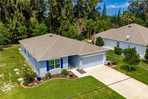 797 George St, Sebastian, FL 32958