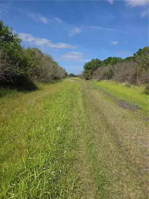 125 90th Ave, Vero Beach, FL 32968