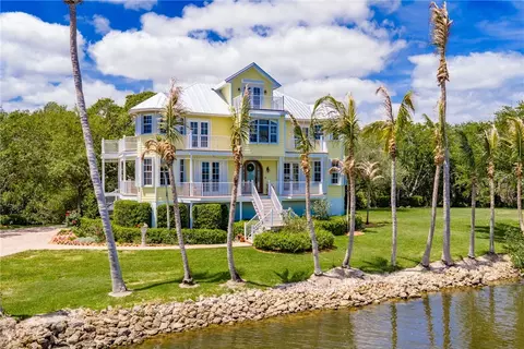 9115 44th Ave, Sebastian, FL 32958