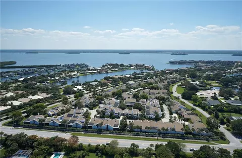2195 Via Fuentes #2195, Vero Beach, FL 32963