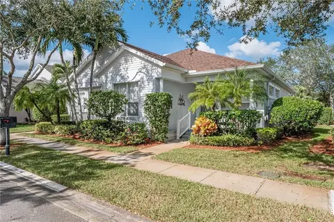 7652 15th St, Vero Beach, FL 32966