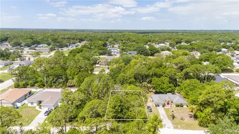 7945 103rd Ct, Vero Beach, FL 32967