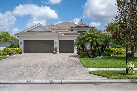 1195 Camelot Way, Vero Beach, FL 32966