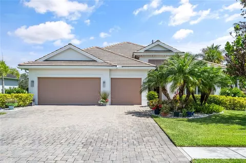 1195 Camelot Way, Vero Beach, FL 32966