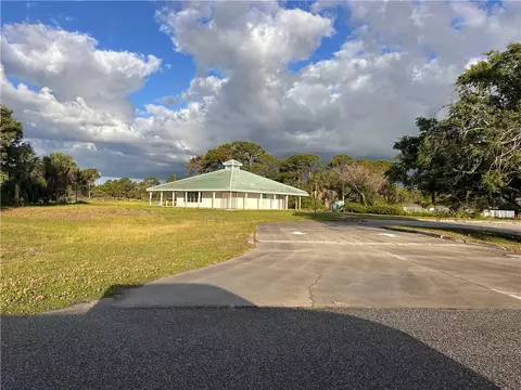 8900 Seventh Ave, Sebastian, FL 32976