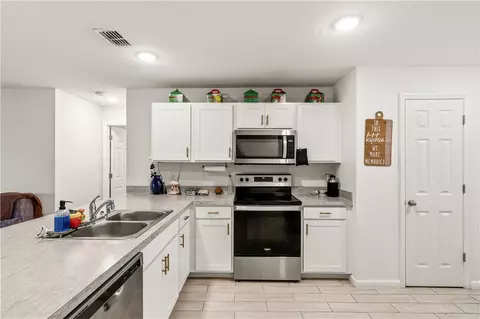 242 Ferguson St SE, Palm Bay, FL 32909