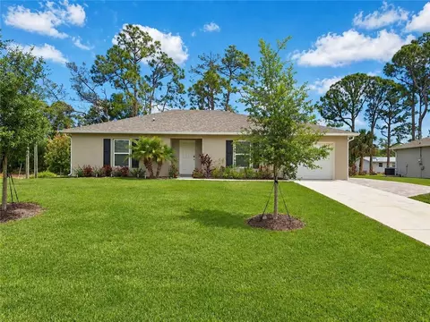1001 Blossom Dr, Sebastian, FL 32958
