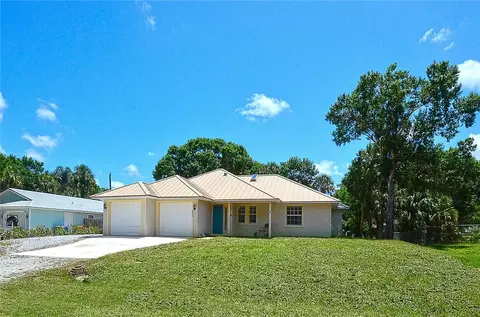 6075 7th Ln, Vero Beach, FL 32968