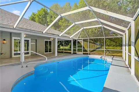 13750 77th St, Fellsmere, FL 32948