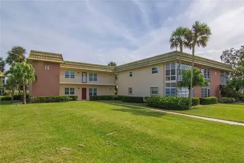 36 Vista Gardens Trl #204, Vero Beach, FL 32962