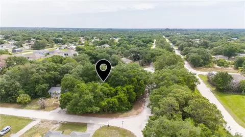10279 N 89th St, Vero Beach, FL 32967