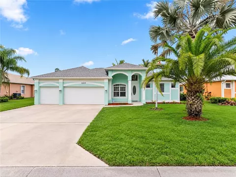 420 22nd Ave SW, Vero Beach, FL 32962