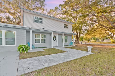 301 20th Ave SW, Vero Beach, FL 32962