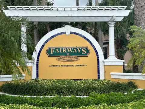 5060 Fairways Cir #F303, Vero Beach, FL 32967