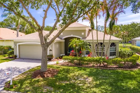 632 Hatteras Ct SW, Vero Beach, FL 32968
