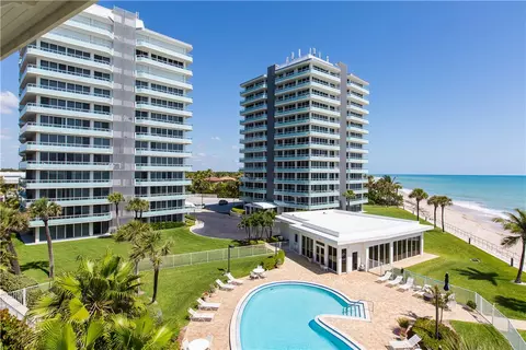 3554 Ocean Dr #PH2S, Vero Beach, FL 32963