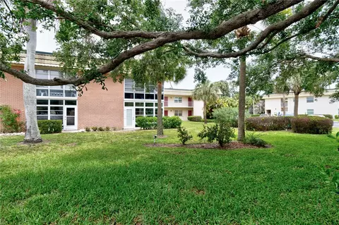 5 Vista Gardens Trl #202, Vero Beach, FL 32962