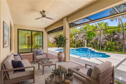 6379 Arcadia Sq, Vero Beach, FL 32966