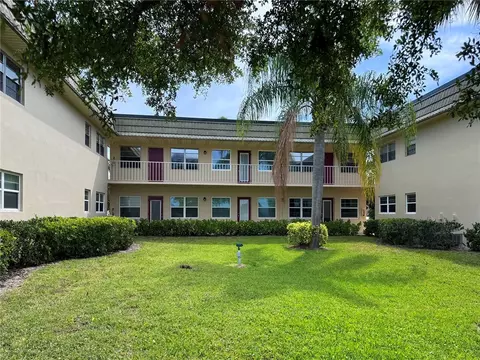 22 Vista Gardens Trl #204, Vero Beach, FL 32962