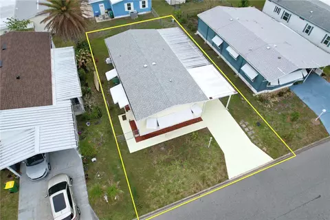804 Sapodilla Dr, Barefoot Bay, FL 32976