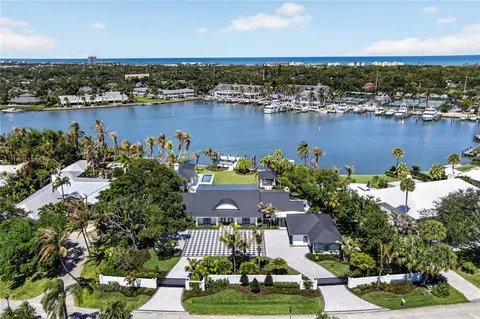 519 Bay Dr, Vero Beach, FL 32963