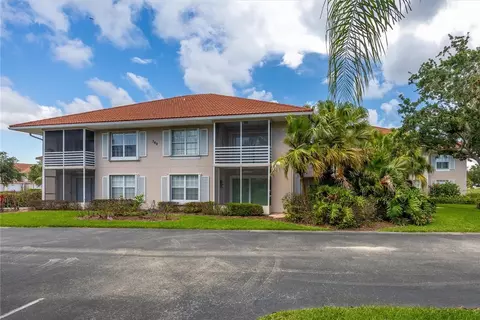 300 Grand Royale Cir #104, Vero Beach, FL 32962
