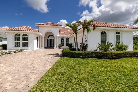 4440 Jacqueline Mnr SW, Vero Beach, FL 32968