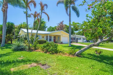 475 19th Pl, Vero Beach, FL 32960