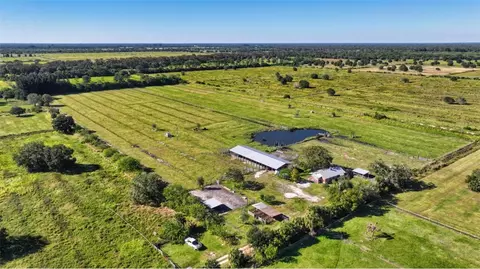 7230 77th St, Vero Beach, FL 32967