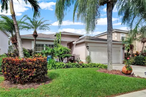 2554 12th Sq SW, Vero Beach, FL 32968