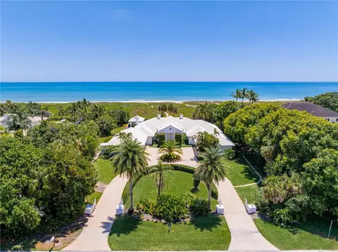1916 Ocean Dr, Vero Beach, FL 32963