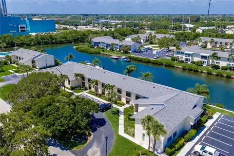 1845 Cobia Dr #G203, Vero Beach, FL 32960