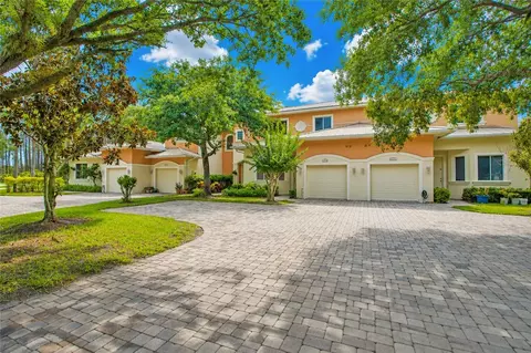 772 Middleton Dr SW, Vero Beach, FL 32962
