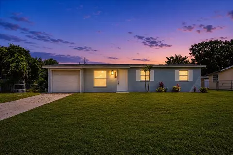 2444 3rd St SW, Vero Beach, FL 32962