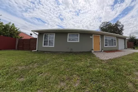 2275 18th Ave SW, Vero Beach, FL 32962