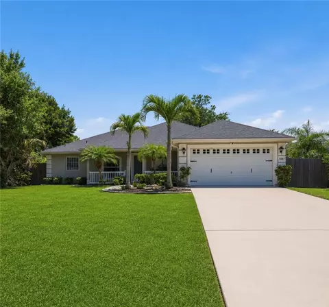 1587 Quatrain Ln, Sebastian, FL 32958