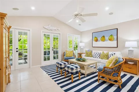 1195 Winding Oaks Cir E #306, Vero Beach, FL 32963